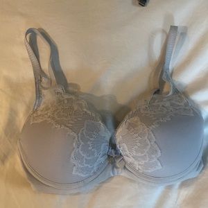 34c Chantelle orangerie bra